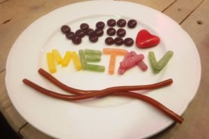 Die METAV 2018 wurde in den sozialen Netzwerken Twitter und Facebook von einer Frage begleitet: Lassen sich Marshmallows in Werkzeugmaschinen metallbearbeiten? #MachiningMarshmallows #CandyLogoChallenge #Marshmallow