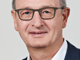 Dr. Wilfried Schäfer, Geschäftsführer des VDW, Frankfurt am Main