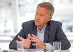 Oliver Maassen, Leiter Personal- und Sozialwe-sen der Trumpf Gruppe: „Wir brauchen bei der Aus- und Weiterbildung eine noch stärkere Unterstützung der Politik. Digitalisierung muss ein fundamentaler Baustein der Bildung werden, egal ob in Grund- oder Hochschulen“. Foto: Trumpf/ Weise