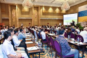 Around 100 high-calibre Vietnamese industry representatives gained a comprehensive insight into the product portfolio of German machine tool manufacturers at the VDW Symposium in Ho Chi Minh City. (Source: AHK Vietnam)