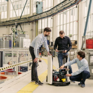 Gestalt Robotics wurde 2016 gegründet von einem Raketeningenieur, einem Roboterfachmann und einem Vision-Experten. v.l.n.r. Dr. Eugen Funk, Thomas Staufenbiel, Dr. Jens Lambrecht. Bild: Gestalt Robotics