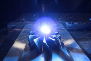 Produktion eines Turbinenrads per Auftragsschweißen. Foto: Gefertec