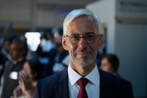 Countdown für EMO Hannover 2019: Auf den Punkt gebracht - 
EMO Hannover 2019 Preview gibt Vorgeschmack auf die 
Weltleitmesse der Metallbearbeitung.
PZH - Produktionstechnisches Zentrum Hannover. Präsentation des Instituts für Fertigungstechnik und Werkzeugmaschinen
Prof. Dr.Ing. Berend Denkena