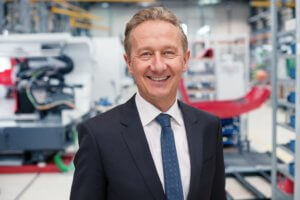 Dr.-Ing. Stefan Hansch, CEO EMCO GmbH: "If I were asked to give a general recommendation, I'd say that everybody currently needs two 'maps' – short-term, flexibly adaptable programmes that can be quickly adapted as required. But, at the same time, it's important not to lose sight of or undermine your company's vision and long-term strategic goals." Photo: EMCO GmbH