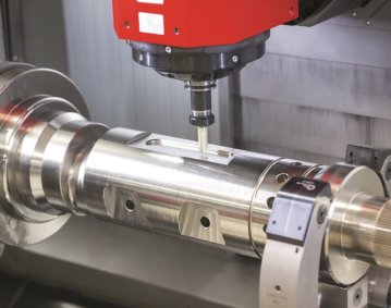 Anspruchsvolles Taschenfräsen auf einer Emco-Bearbeitungsmaschine: Auf der METAV digital erhalten Interessierte umfangreiches Expertenwissen zu Zerspanungsprozessen und Werkzeugmaschinen.