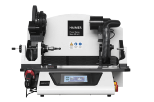 The horizontal design of the Haimer shrink fit device makes it suitable for small tools. Optional length presetting is possible, allowing the tools to be precision-shrunk down to exactly 0.01 mm. © Haimer GmbH