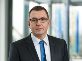 Markus Michelberger, Head of Sales Clamping Technology, H.-D. Schunk GmbH: „Auf der METAV 2022 stehen wir mit unserem Programm und Know-how sehr gerne zur Verfügung.“ ©Schunk GmbH