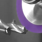 bild-1_Schleifscheibe_an_Bohrer_2025-12